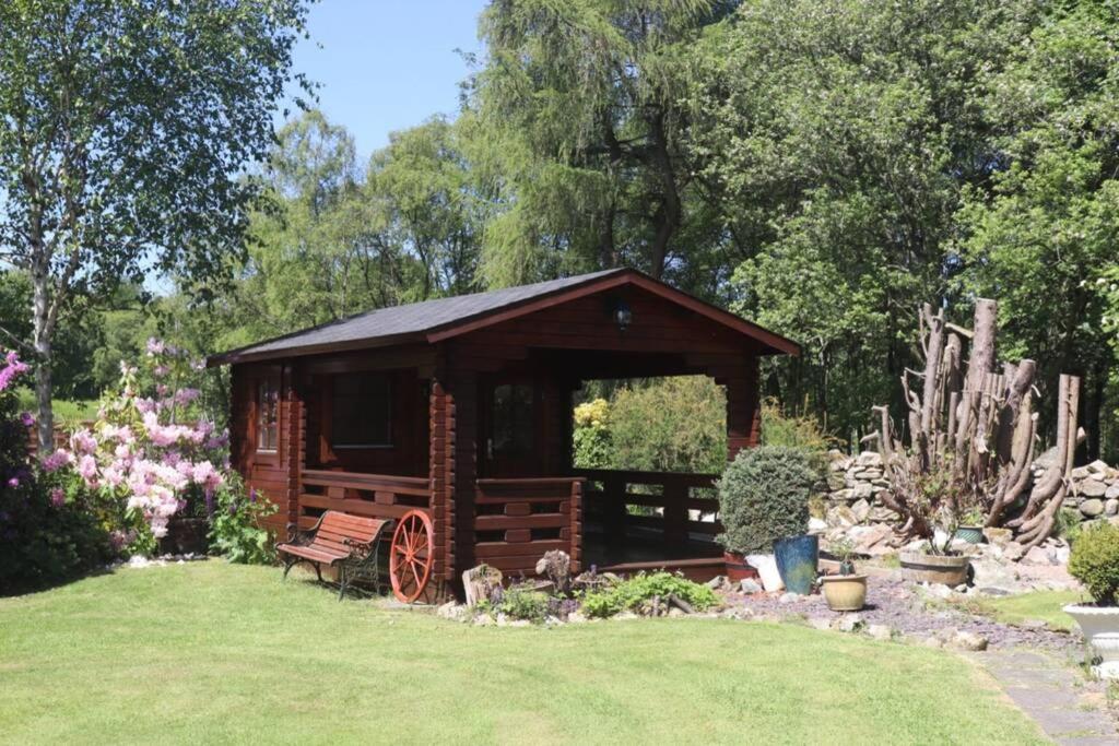Serene Countryside Home With Manicured Gardens สโตนเฮเว่น ภายนอก รูปภาพ